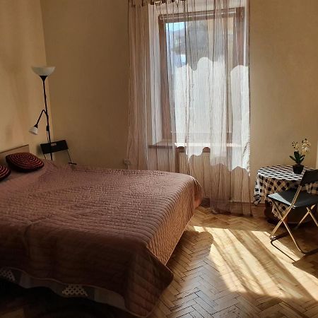 Котлярська 1 Львів Екстер'єр фото